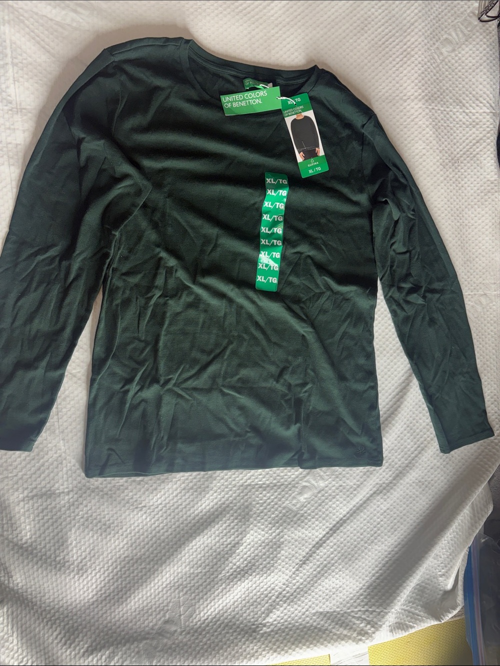 United Colors Of Benetton Women's Long-Sleeve Crewneck in Forest Green